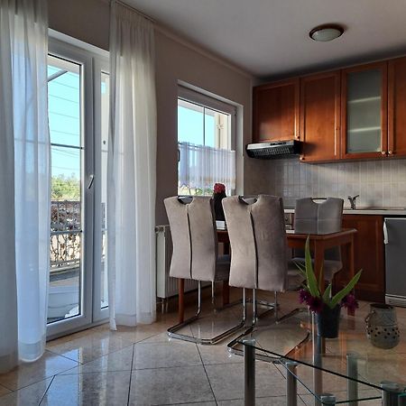 Apartments Kaskada Marina Luaran gambar