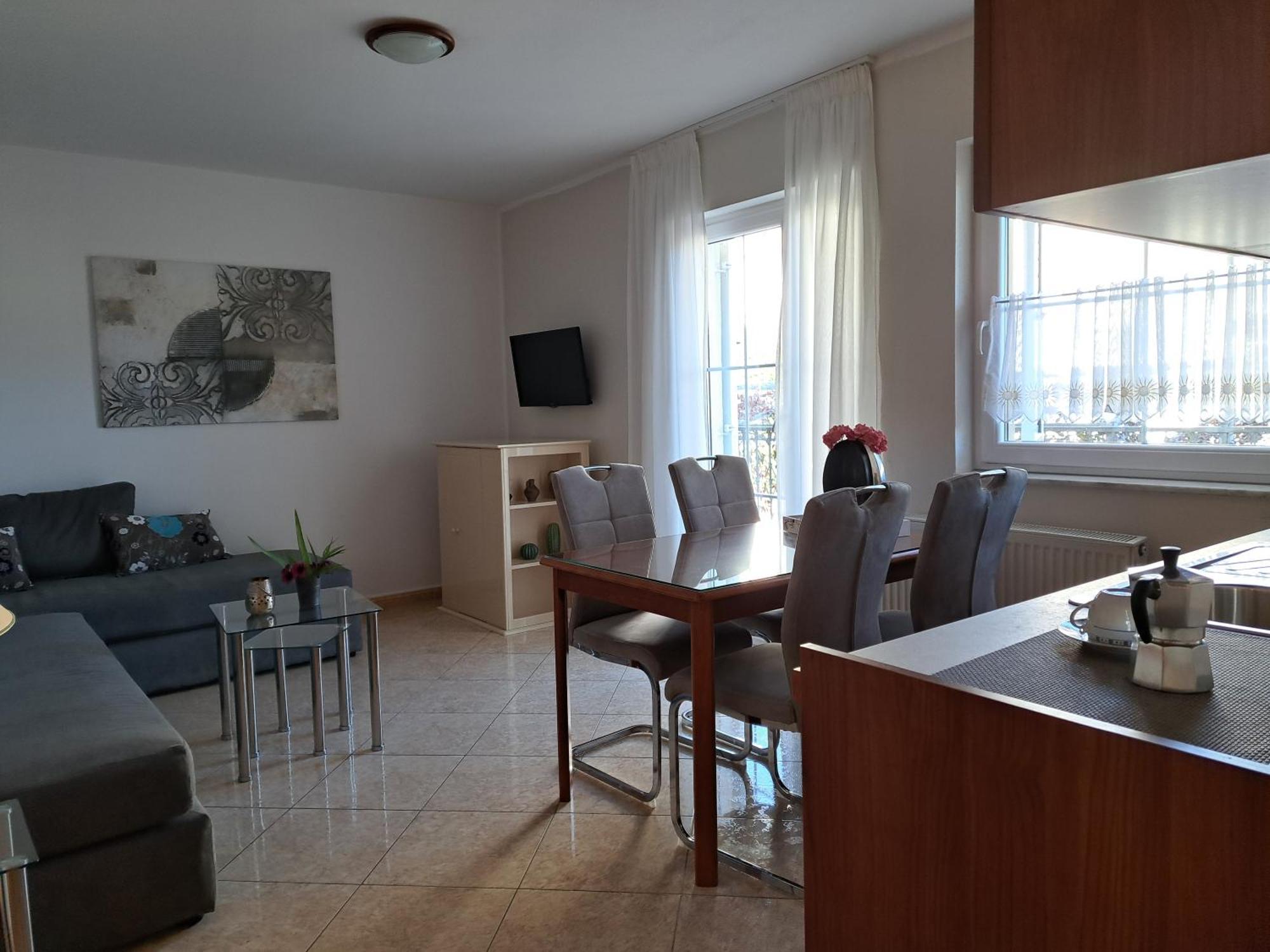 Apartments Kaskada Marina Luaran gambar