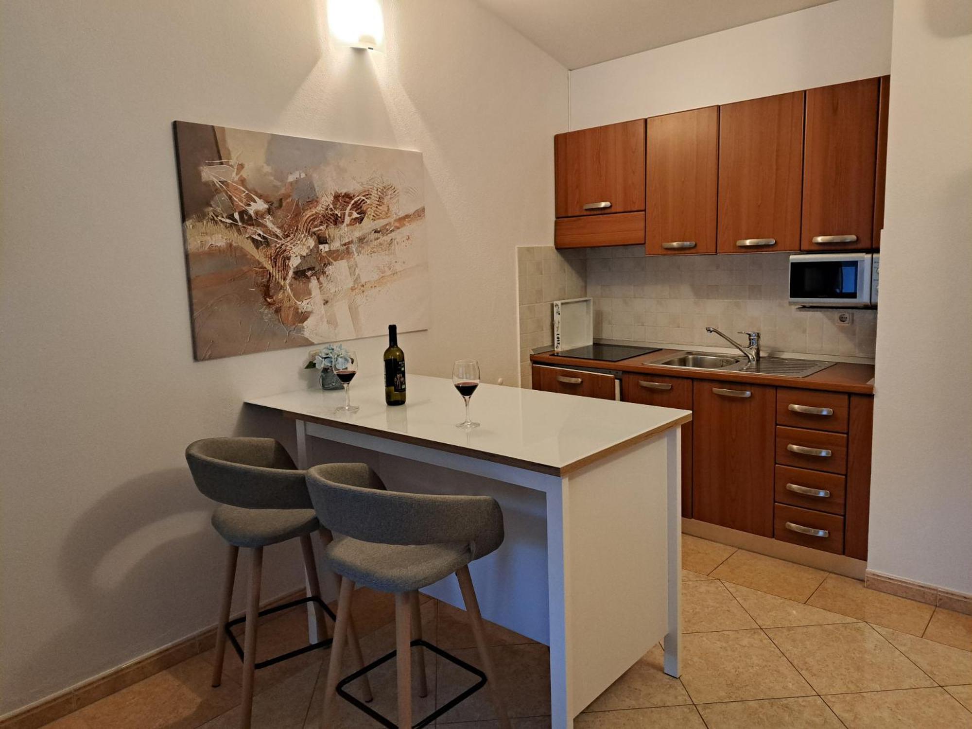 Apartments Kaskada Marina Luaran gambar